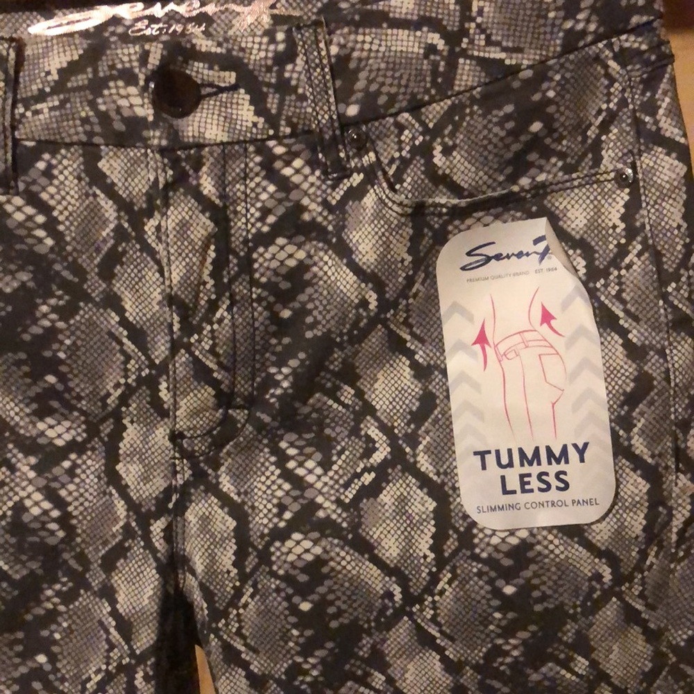 Seven7‎ Snake skin Print tummy control pants